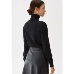 Alice Rollerneck Sweater