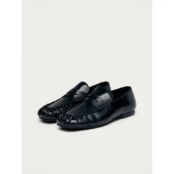 Aven Loafers