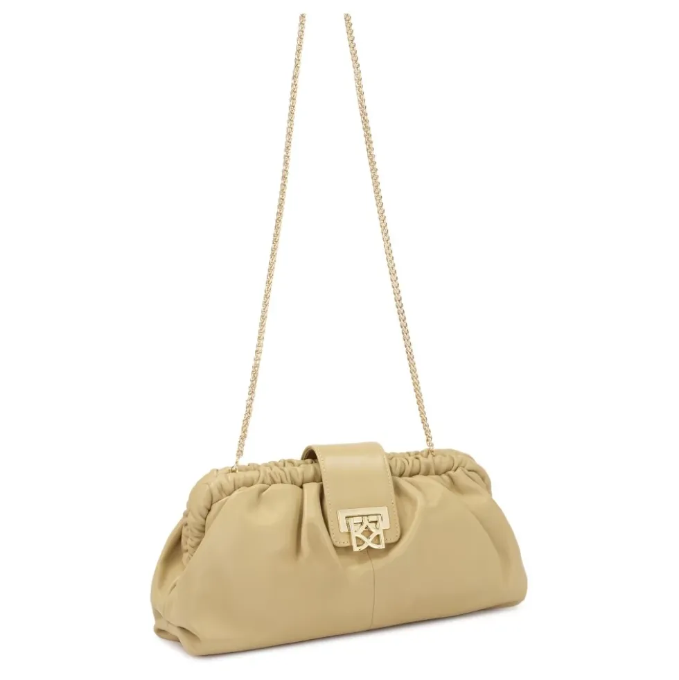 Beige clutch pung taske