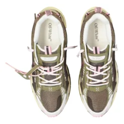 Be Right Back Sneakers