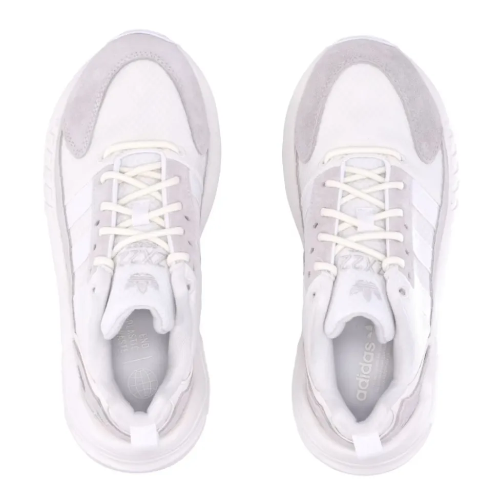Boost Low-Top Sneaker