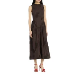 Broderet blomstret midi-kjole