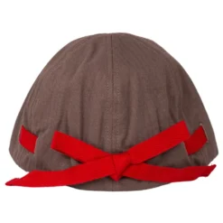 Brun Butterfly Hat med Lang Skygge