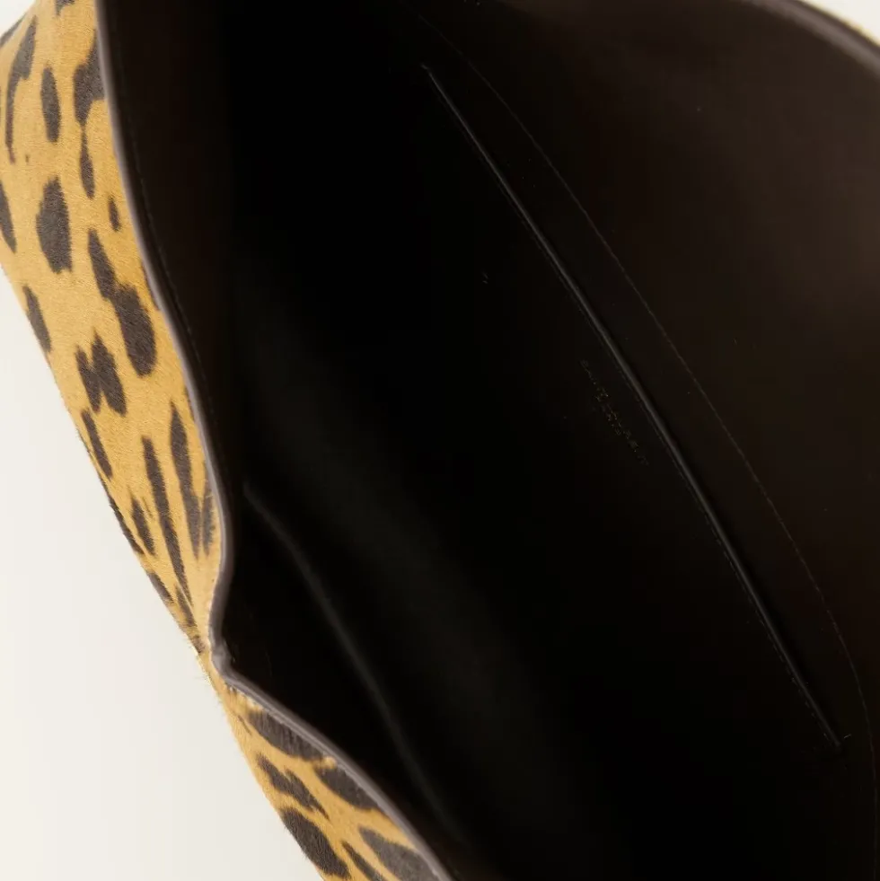 Cassandre Pouch