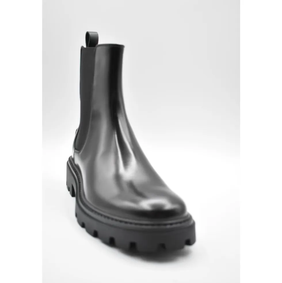 Chelsea Boot