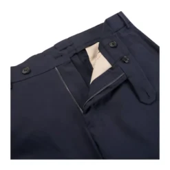 Chinos