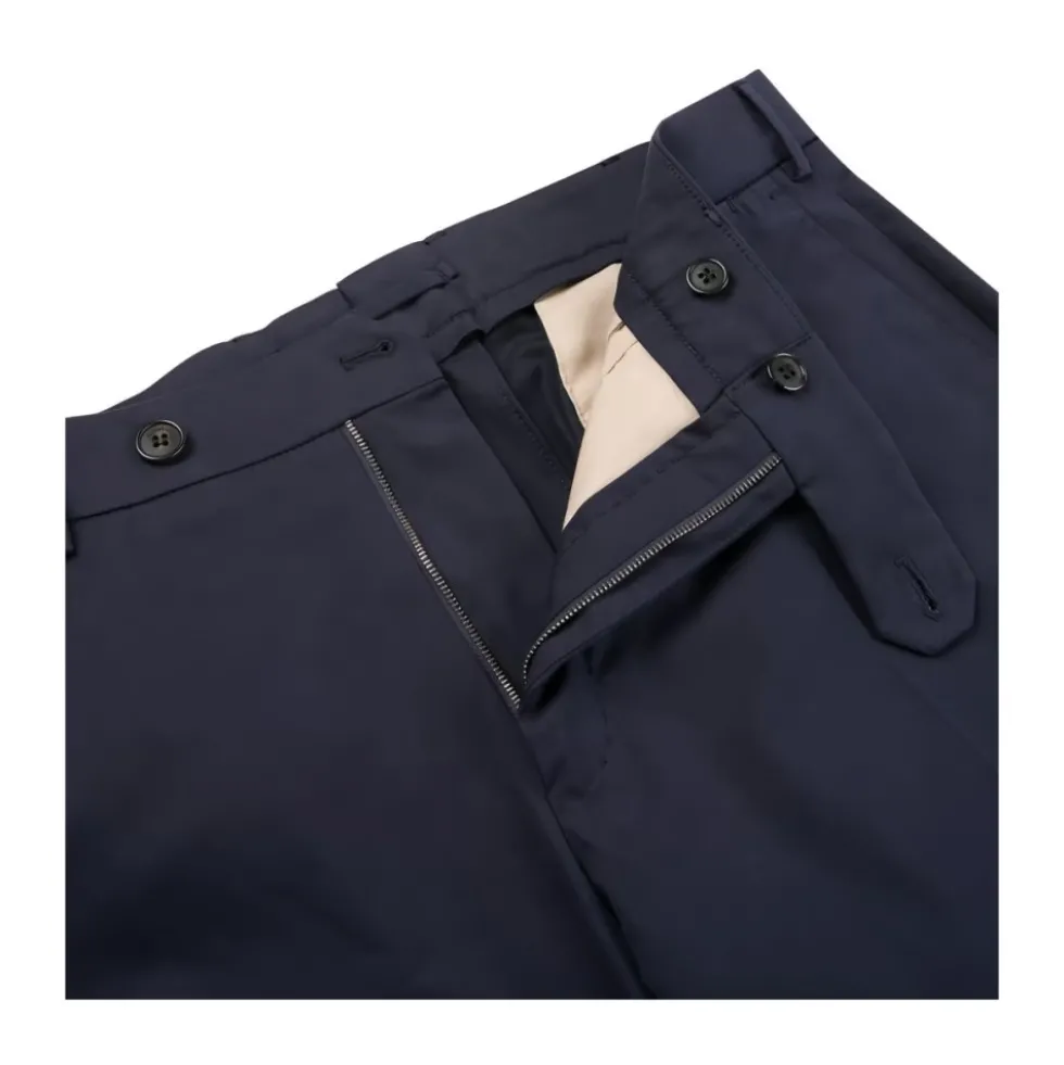 Chinos