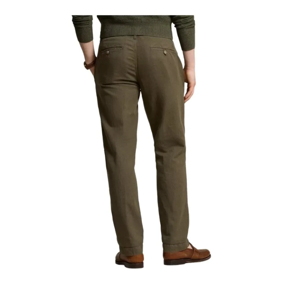 Chinos