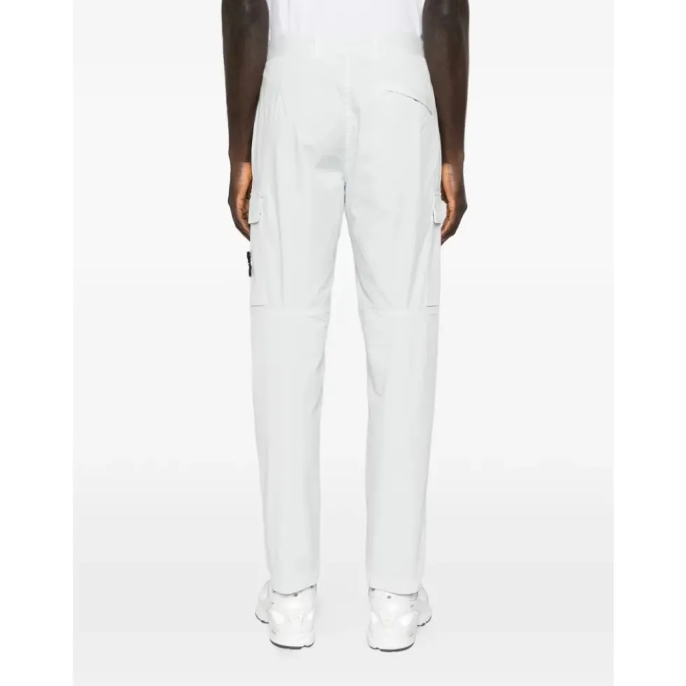 Chinos