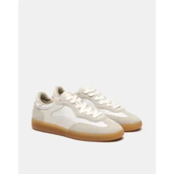 Classic Sneaker