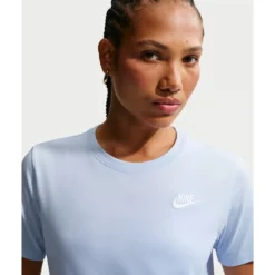Club Tee