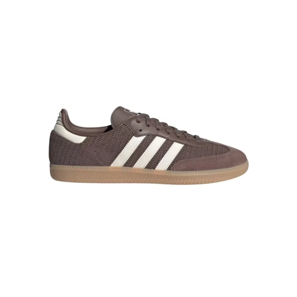 Earth Strata Wonder White Sneakers
