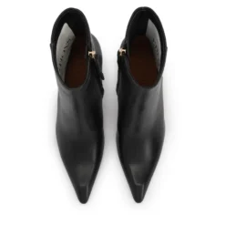 Elegante stiletstøvler med hæle i glat læder