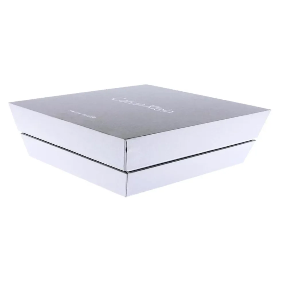 Elegant Quartz Ur med Sølvfarvet Urskive
