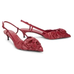 Elegant spids slingback med killingehæl