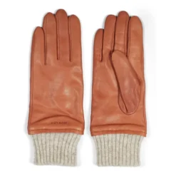 Ella Læderhandsker