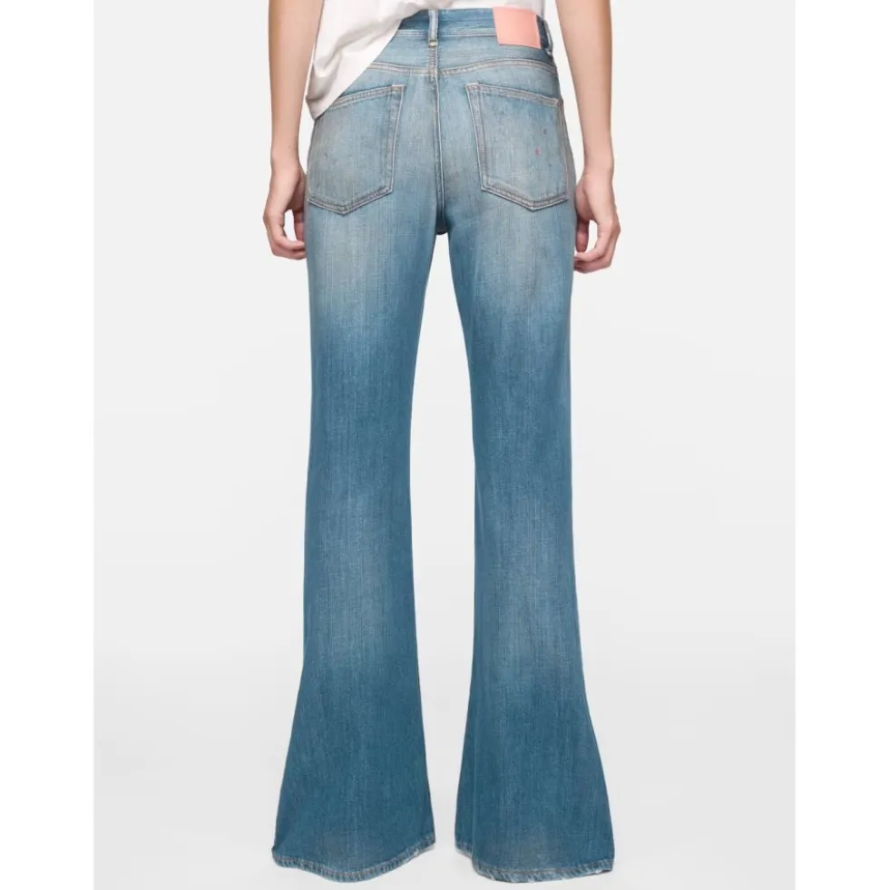 2025 Flared Jeans