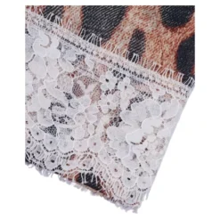 Foulard con pizzo