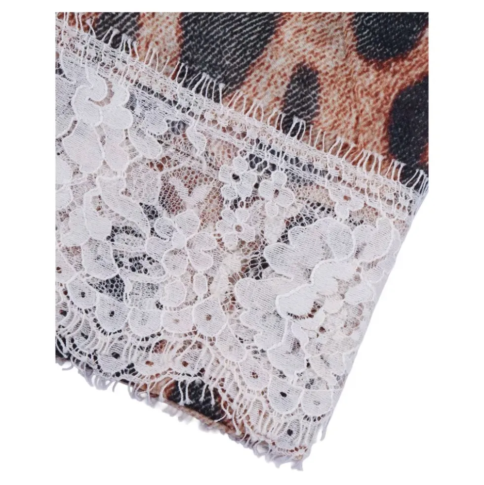 Foulard con pizzo