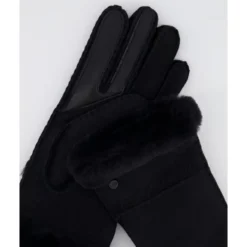 Fåreskinds syet handske