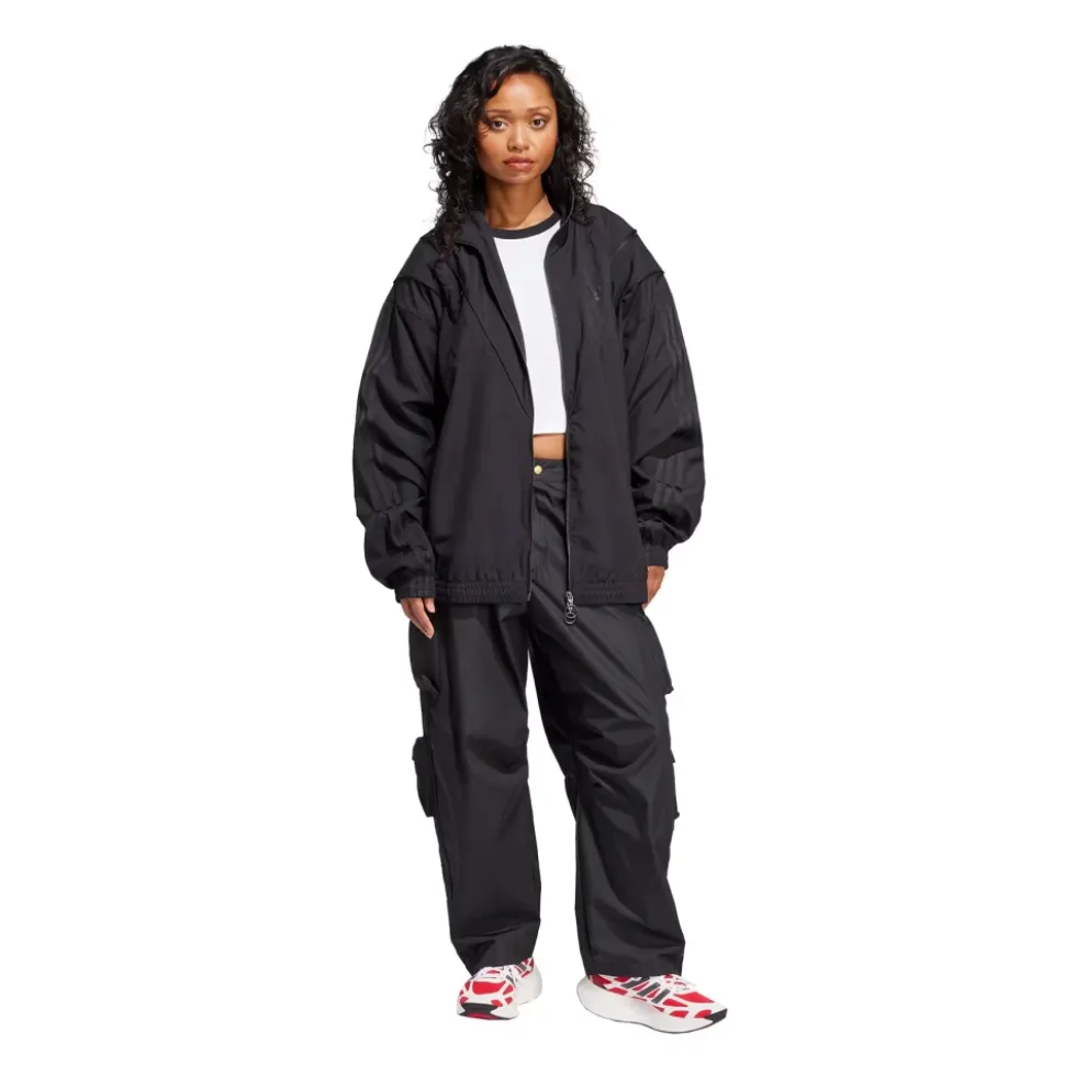 Funktionel og stilfuld track top i sort