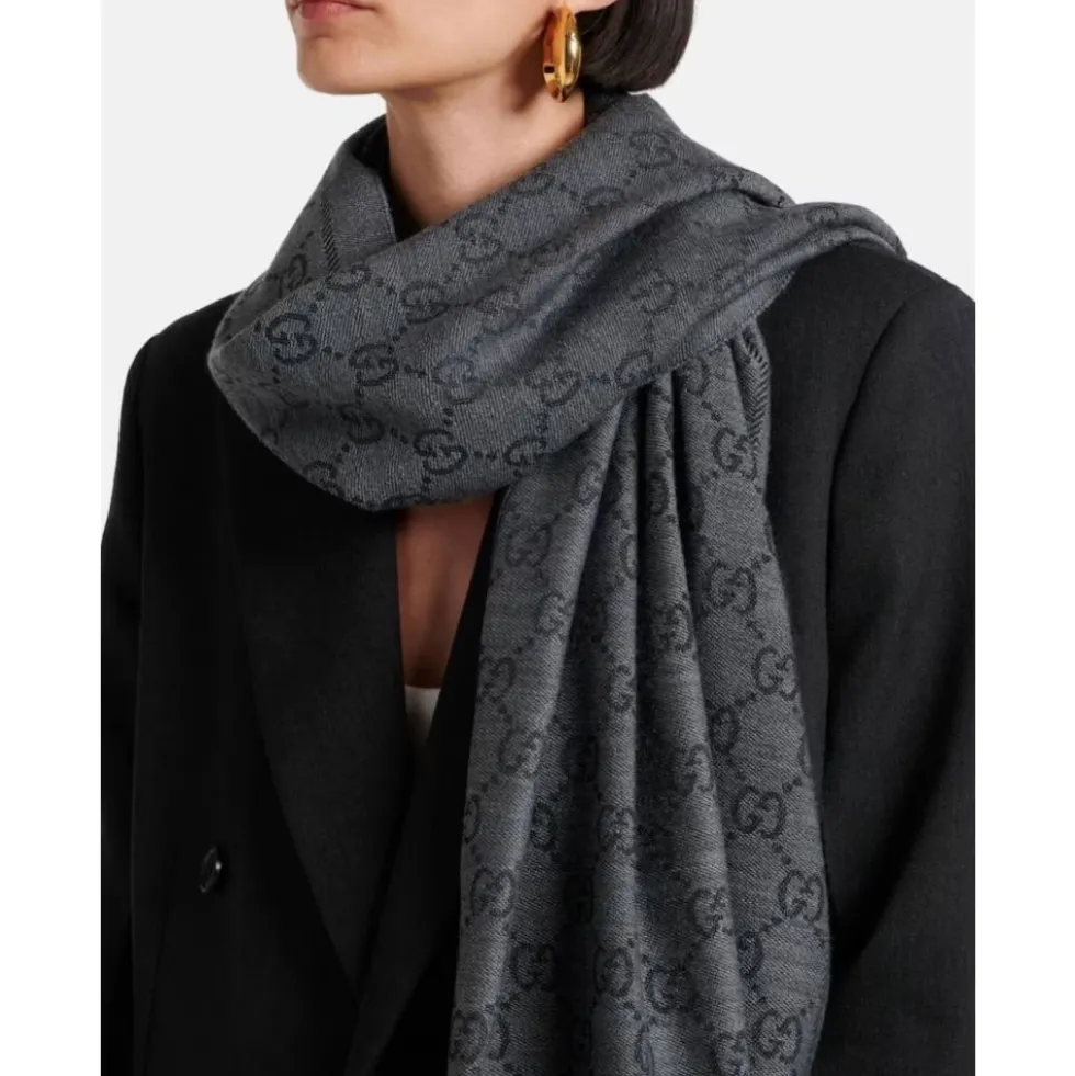 GG Jacquard Pattern Strikket Halstørklæde