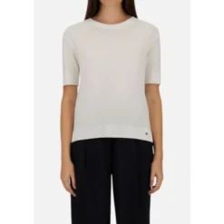 Glam Strik T-shirt