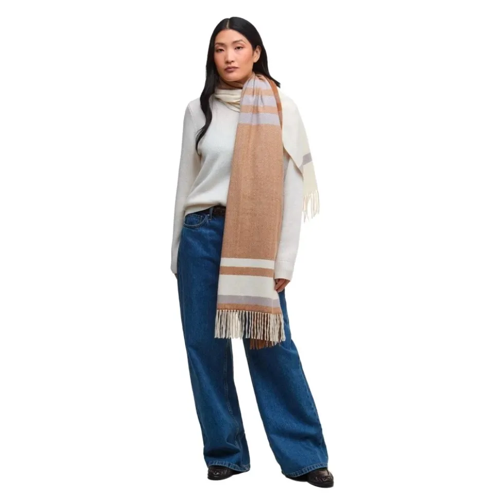 Harriet Scarf