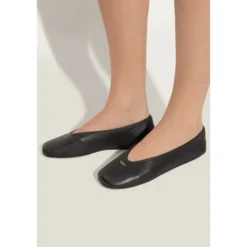 Houston ballet flats