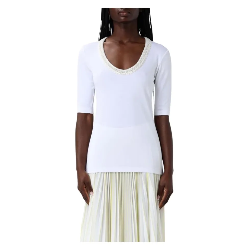 Hvid Beaded Neckline Half Sleeve Top