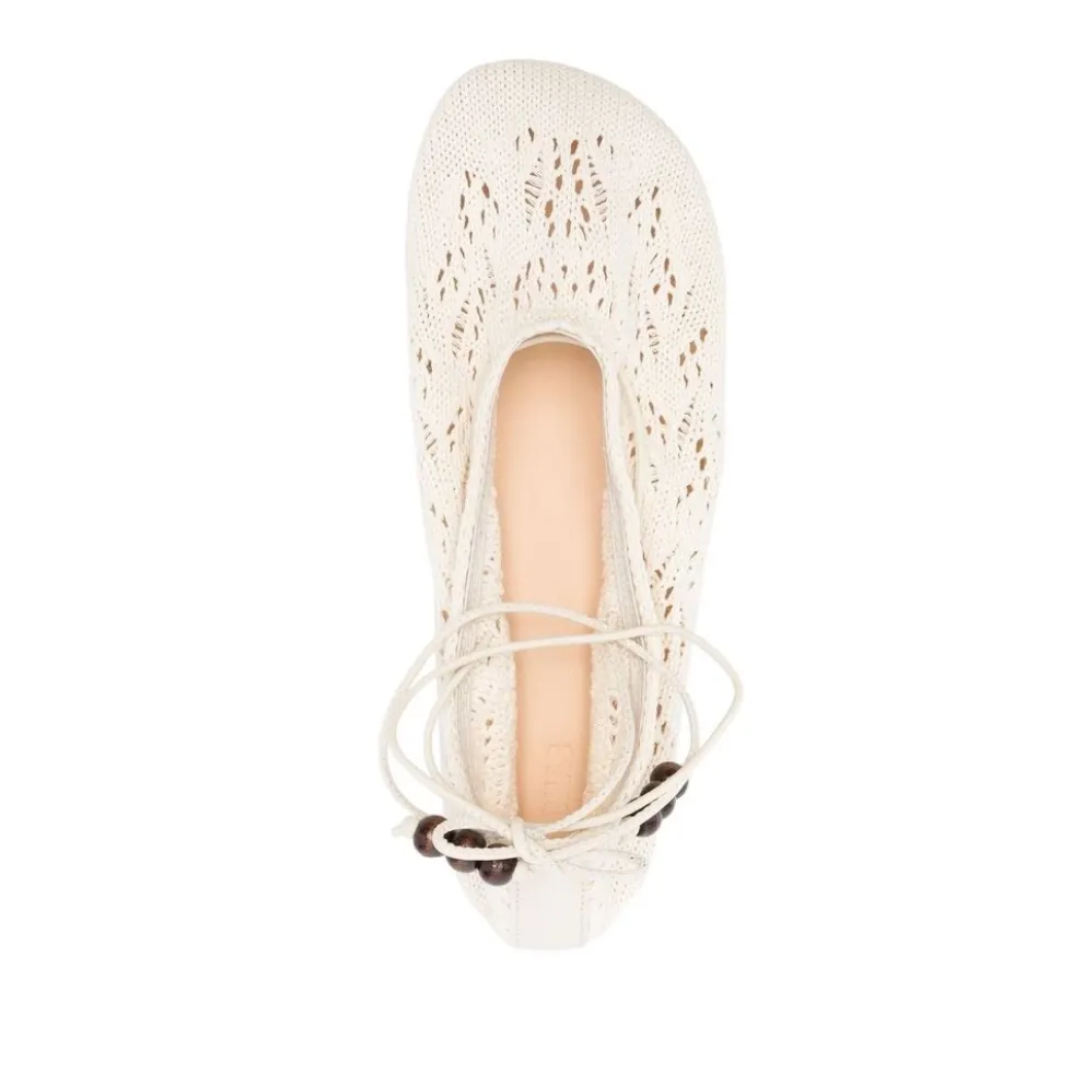 Hvide Ballerinaer med Anklerem