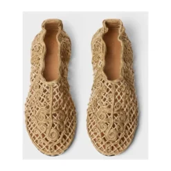 Iris Crocheted Flat
