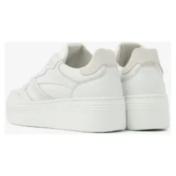 Isa Bo Sneakers