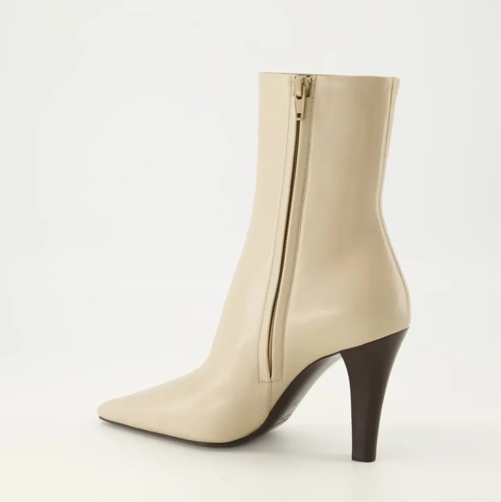 Jil Heeled Boots
