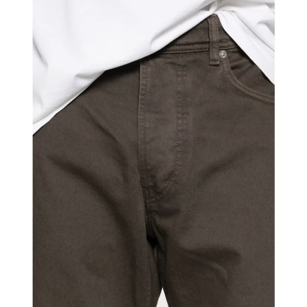 J100005 Straight Jeans