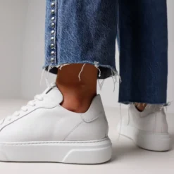 Juno Uni Sneakers