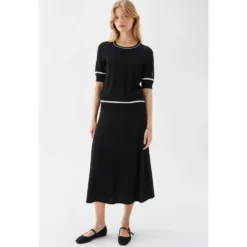Karla Contrast Top