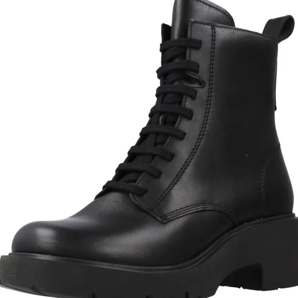 Lace-up Boots