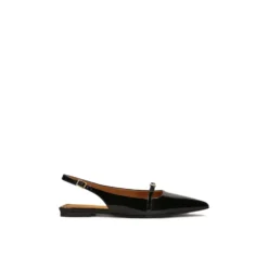 Lakerede flade slingback pumps