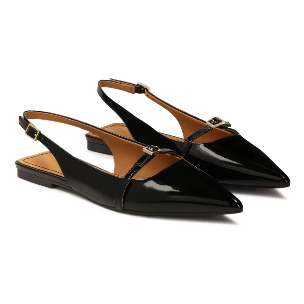 Lakerede flade slingback pumps