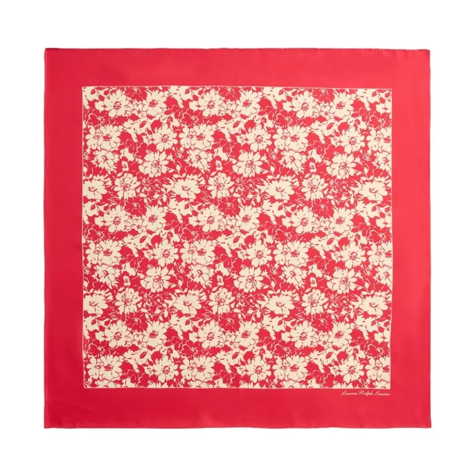 Lauren Foulard