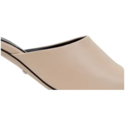 Læder Slip-On Sandaler med Logo Detalje
