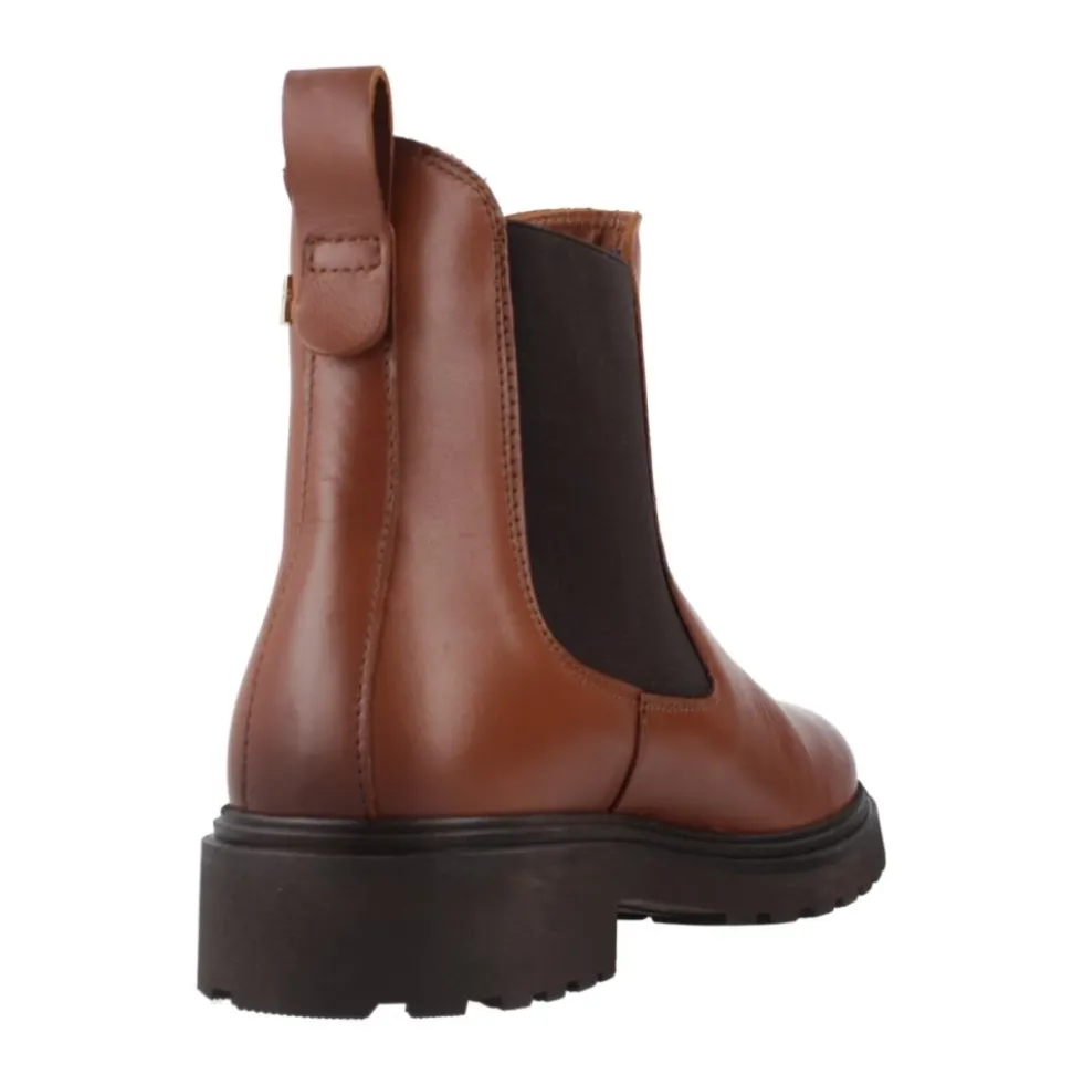Leather Cleated Chelsea