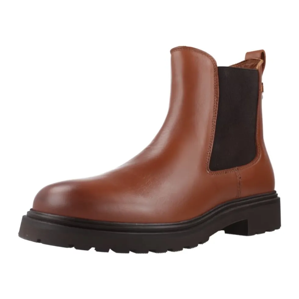 Leather Cleated Chelsea