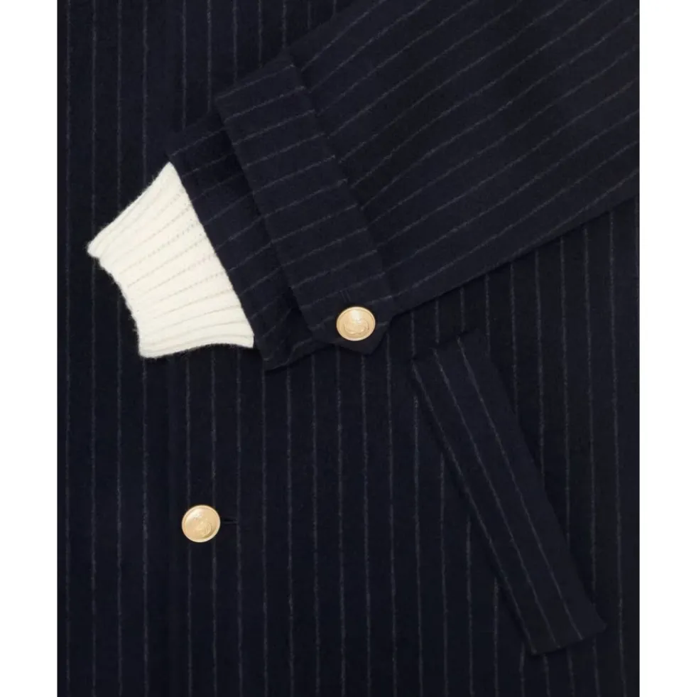 Le Manteau Pinstripes