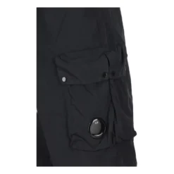 Lens-detail Cargo Shorts