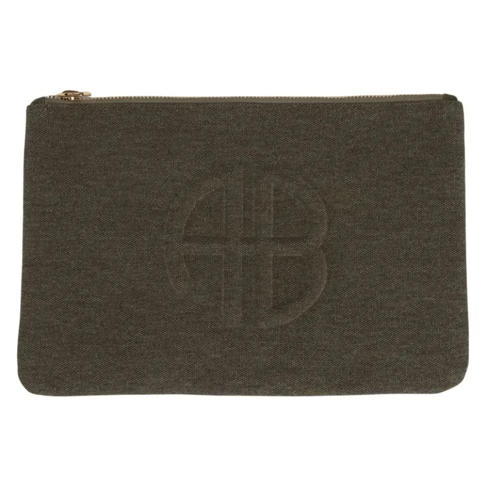 Lili Pouch
