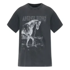Lili Tee Horse