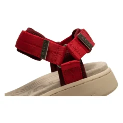 Line Sandal