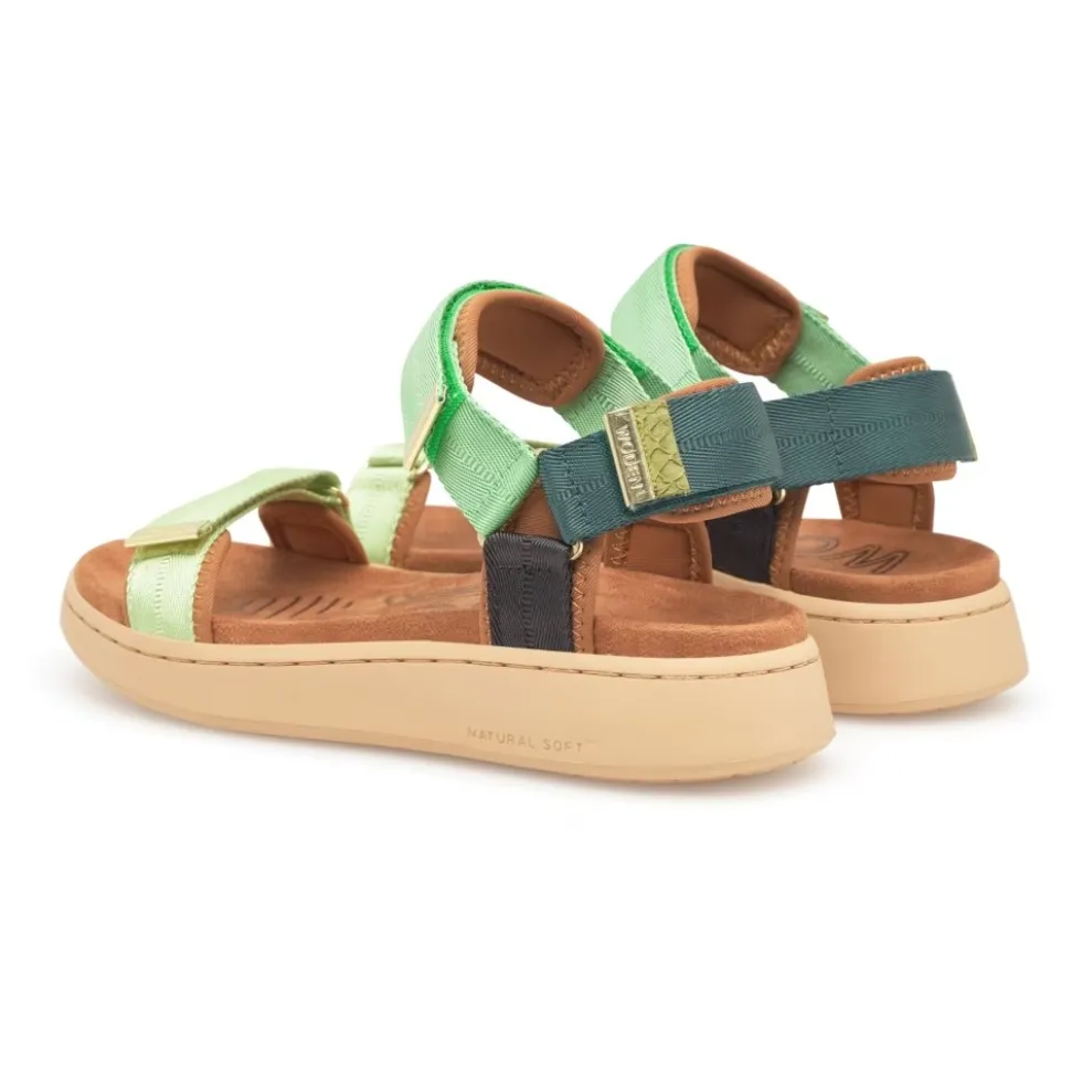 Line Sandal